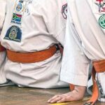 Guía actualizada: Aprende las reglas esenciales del karate en competencias