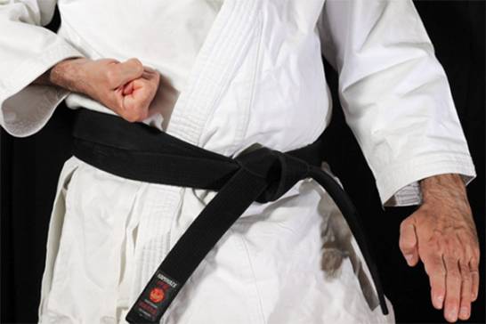 Ser cinturón negro en karate: Alcanza la excelencia en tu práctica